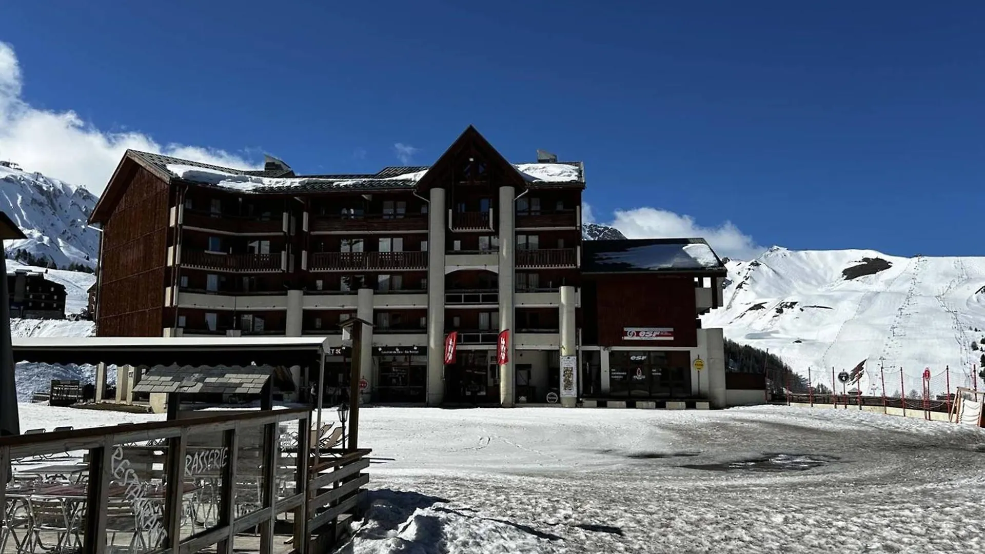 Appartement 2 Pieces Au Pied Des Pistes Avec Casier A Ski Et Wifi - Fr-1-351-198 La Plagne-Tarentaise Apartment